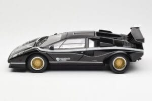 Lamborghini Countach LP 500R Preto Kyosho 1:18 08320C Metal - imagem 4 de 8