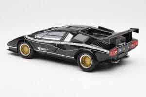 Lamborghini Countach LP 500R Preto Kyosho 1:18 08320C Metal - imagem 7 de 8