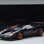 Lamborghini Countach LP500S Walter Wolf Azul Escuro Kyosho 1:18 - image 11 of 11