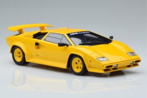 Lamborghini Countach Turbo Koenig Specials Amarelo GT Spirit 1:18 KJ010 Resina - imagem 4 de 6