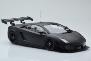 Lamborghini Gallardo LP600+ GT3 Preto Mate Minichamps 1:18 151111100 Metal - imagem 4 de 6