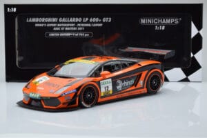 Lamborghini Gallardo LP600+ GT3 Rhinos Leipert Motorsport #12 A. Petrishin / D. Leiper ADAC GT Masters 2011 Minichamps 1:18 1 - imagem 6 de 6