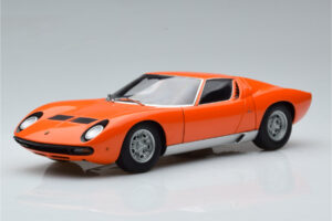 Lamborghini Miura SV Laranja AUTOart 1:18
