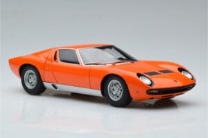 Lamborghini Miura SV Laranja AUTOart 1:18 74542 Metal - imagem 6 de 8