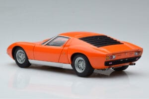 Lamborghini Miura SV Laranja AUTOart 1:18 74542 Metal - imagem 7 de 8