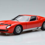 Lamborghini Miura SV Vermelho AUTOart 1:18