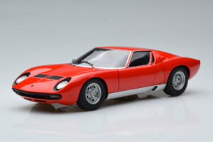 Lamborghini Miura SV Vermelho AUTOart 1:18