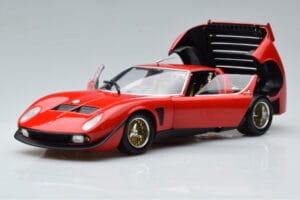 Lamborghini Miura SVR Vermelho Kyosho 1:18 08319RBK Metal - imagem 2 de 9