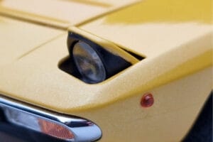 Lamborghini Urraco Amarelo Kyosho 1:18 08446GY Metal - imagem 8 de 10