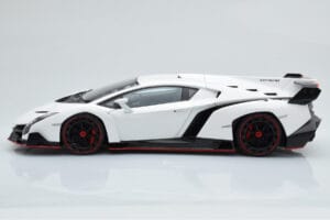 Lamborghini Veneno Branco AUTOart 1:18 74507 Metal - imagem 5 de 8