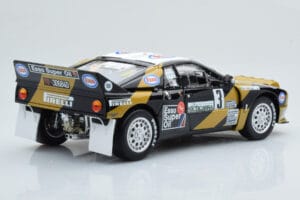 Lancia 037 ESSO #3 F. Tabaton Rally Targa Florio 1985 Kyosho 1:18 08306H Metal - imagem 4 de 8