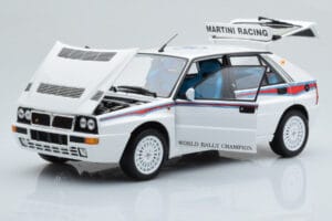Lancia Delta HF Integrale 6 Branco Kyosho 1:18 08344E Metal - imagem 2 de 8