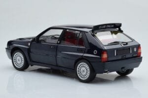 Lancia Delta HF Integrale Club Italia Azul Kyosho 1:18 08343SC Metal - imagem 7 de 8