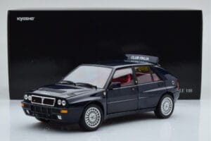 Lancia Delta HF Integrale Club Italia Azul Kyosho 1:18 08343SC Metal - imagem 8 de 8