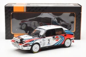 Lancia Delta Integrale 16V #2 M. Biasion / T. Siviero Rally Safari 1990 IXO 1:18 18RMC139A Metal - imagem 6 de 6