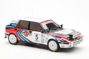 Lancia Delta Integrale 16V #5 J. Kankkunen / J. Piironen Rally Safari 1990 IXO 1:18 18RMC139C Metal - imagem 4 de 6