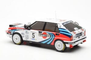Lancia Delta Integrale 16V #5 J. Kankkunen / J. Piironen Rally Safari 1990 IXO 1:18 18RMC139C Metal - imagem 5 de 6