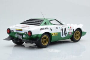 Lancia Stratos Alitalia #14 S. Munari / M. Mannucci Winners Rally Monte Carlo 1975 Minichamps 1:18 155751714 Metal - imagem 2 de 6