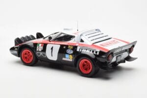 Lancia Stratos HF #1 Lancia Pirelli W. Rohrl / C. Geistdorfer Winners Dynabit Saarland Rallye 1978 Minichamps 1:18 155781701  - imagem 5 de 6
