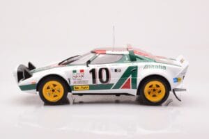 Lancia Stratos HF #10 S. Munari / S. Maiga Rally Monte Carlo 1976 IXO 1:18 18RMC162A Metal - imagem 3 de 6