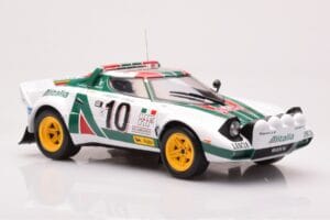 Lancia Stratos HF #10 S. Munari / S. Maiga Rally Monte Carlo 1976 IXO 1:18 18RMC162A Metal - imagem 4 de 6