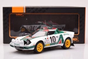 Lancia Stratos HF #10 S. Munari / S. Maiga Rally Monte Carlo 1976 IXO 1:18 18RMC162A Metal - imagem 6 de 6