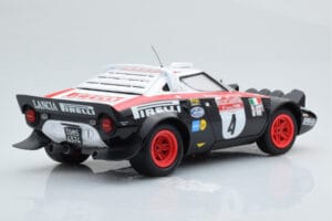 Lancia Stratos Pirelli #4 M. Alen / I. Kivimaki Winners Rally Sanremo 1978 Minichamps 1:18 155781704 Metal - imagem 2 de 6