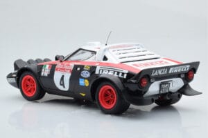 Lancia Stratos Pirelli #4 M. Alen / I. Kivimaki Winners Rally Sanremo 1978 Minichamps 1:18 155781704 Metal - imagem 5 de 6