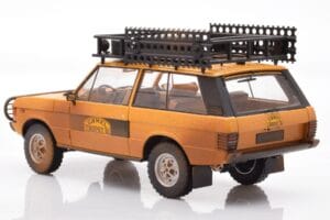 Land Rover Defender 90 Camel Trophy Sumatra 1981 Almost Real 1:18 810107 Metal - imagem 7 de 8