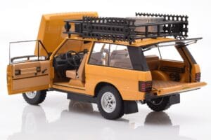 Land Rover Range Rover Camel Trophy Papua New Guinea 1982 Almost Real 1:18 810106 Metal - imagem 5 de 8