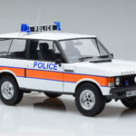 Land Rover Range Rover Polícia Almost Real 1:18 - image 5 of 9