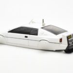 Lotus Esprit Type 79 James Bond The Spy Who Loved Me Submarine Branco AUTOart 1:18 - image 4 of 8