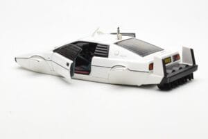 Lotus Esprit Type 79 James Bond The Spy Who Loved Me Submarine Branco AUTOart 1:18 75306 Metal - imagem 7 de 8
