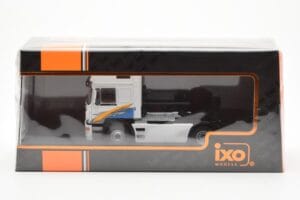 MAN F2000 Branco IXO 1:43 TR174 Metal - imagem 4 de 4