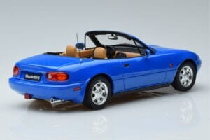 Mazda MX-5 NA Azul Otto 1:18 OT934 Resina - imagem 2 de 6