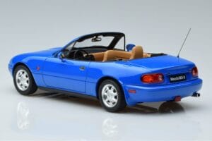 Mazda MX-5 NA Azul Otto 1:18 OT934 Resina - imagem 5 de 6