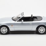 Mazda MX-5 NA Prata Norev 1:18 - image 3 of 7