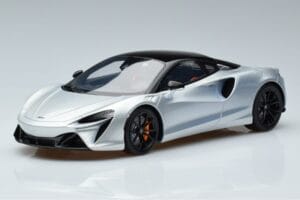 McLaren Artura Prata GT Spirit 1:18 GT873 Resina