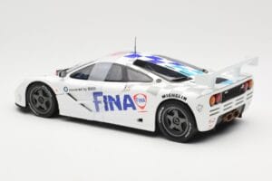 McLaren F1 GTR BMW Motorsport UT Models 1:18 80439421483 Metal - imagem 5 de 6