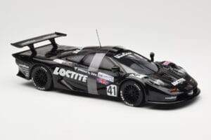 McLaren F1 GTR Loctite #27 T. Bäscher / R. Capello / E. Pirro 24 Hours of Le Mans 1998 UT Models 1:18 39821 Metal - imagem 4 de 6