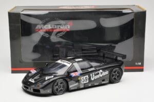 McLaren F1 GTR #59 J-J. Lehto / Y. Dalmas / M. Sekiya 24 Hours of Le Mans Winner 1995 UT Models 1:18 530151859 Metal - imagem 6 de 6