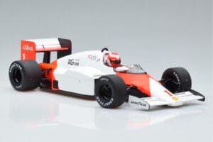 McLaren MP4/2B Marlboro #1 N. Lauda Winner Dutch Grand Prix 1985 MCG 1:18 MCG18607F Metal - imagem 4 de 6