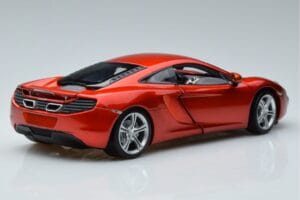 McLaren MP4-12C Com Figura Stig Top Gear Minichamps 1:18 519101330 Metal - imagem 3 de 7