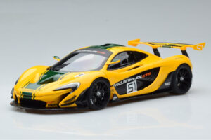 McLaren P1 GTR Amarelo Com Riscas Verdes AUTOart 1:18