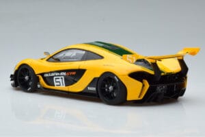 McLaren P1 GTR Amarelo Com Riscas Verdes AUTOart 1:18 81544 Compósito - imagem 6 de 7