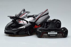 McLaren P1 Preto Mate AUTOart 1:18 76027 Metal - imagem 2 de 9