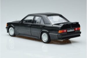 Mercedes 190 E 2.3-16 Cosworth W201 Norev 1:18 183830 Metal - imagem 6 de 7