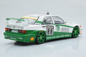 Mercedes 190E 2.5-16 W201 EVO 2 Debis #88 B. Schneider Team Zackspeed DTM 1991 Minichamps 1:18 155913688 Metal - imagem 2 de 6