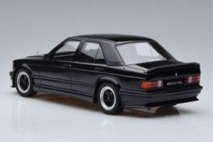 Mercedes 190E W201 2.3 AMG The Hammer Otto 1:18 OT754 Resina - imagem 5 de 6