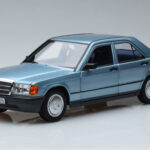 Mercedes 190E W201 Azul Claro Norev 1:18